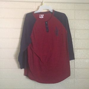 Cleveland Cavs. Baseball Tee